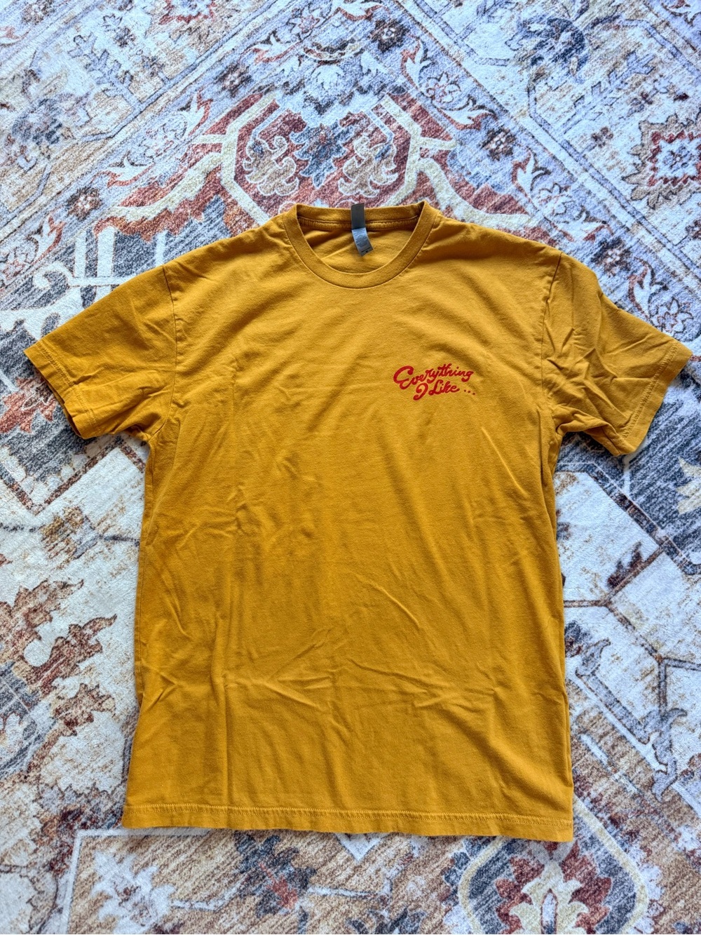 Vintage style retro tee